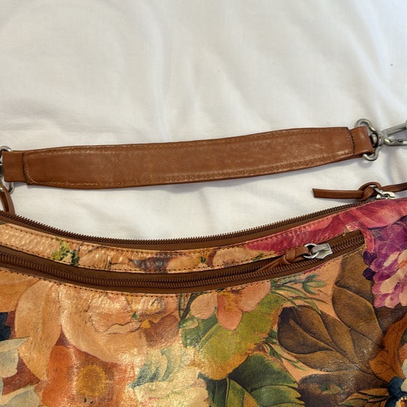 Purse - Picture 3 of 7